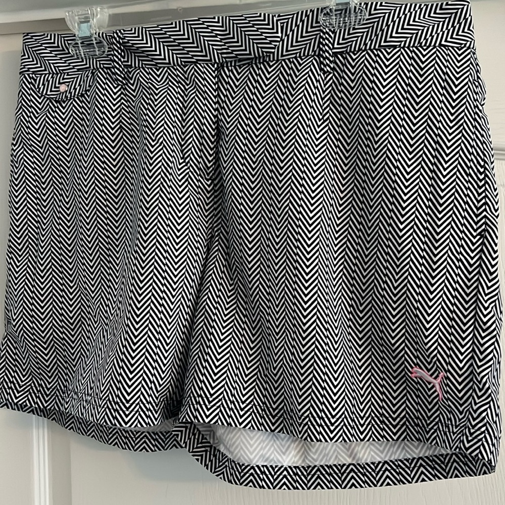 Puma women’s golf shorts size 14